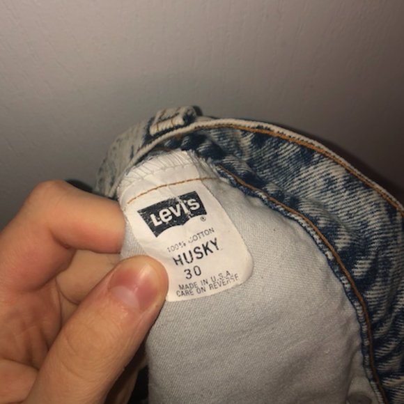 Levis Vintage Highwaisted Jean Shorts - Picture 4 of 5